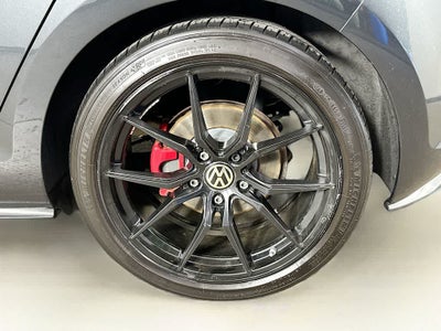 Volkswagen Golf GTI Autobahn 2015