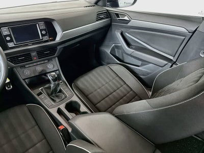 Volkswagen Jetta Sport 2024