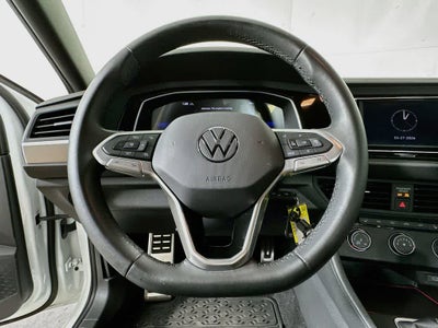Volkswagen Jetta Sport 2024