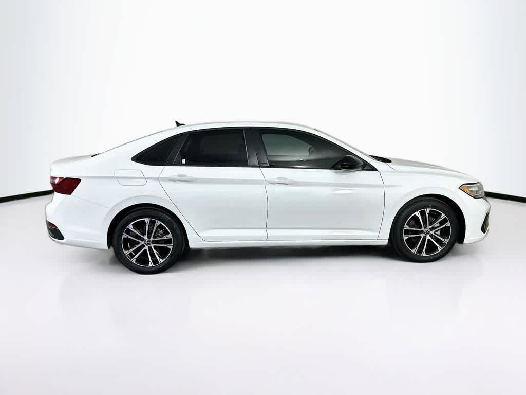 Volkswagen Jetta Sport 2024