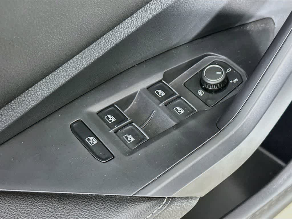 Volkswagen Jetta Sport 2024