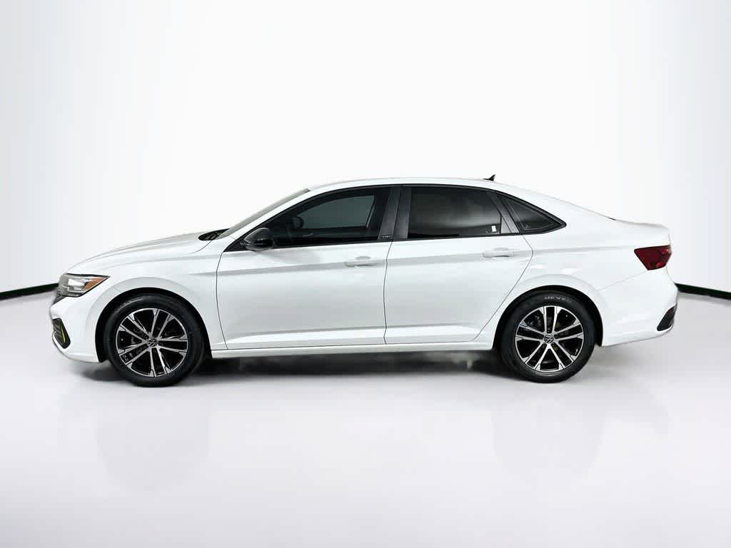 Volkswagen Jetta Sport 2024