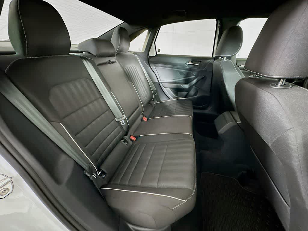 Volkswagen Jetta Sport 2024
