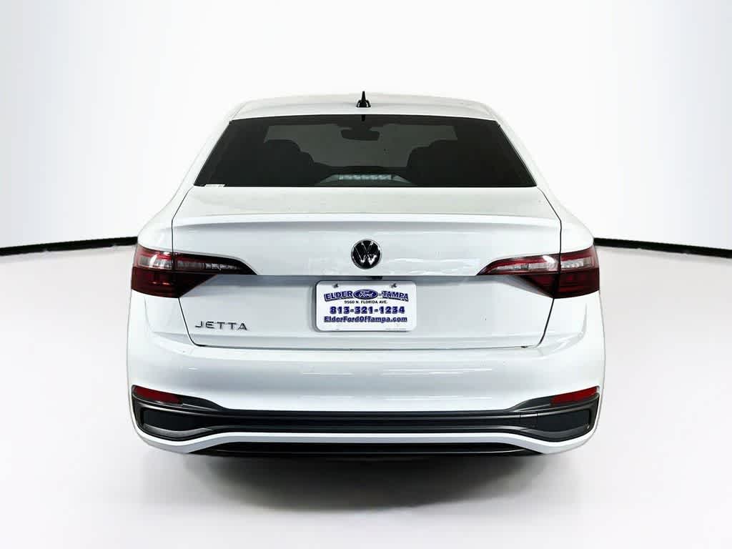 Volkswagen Jetta Sport 2024