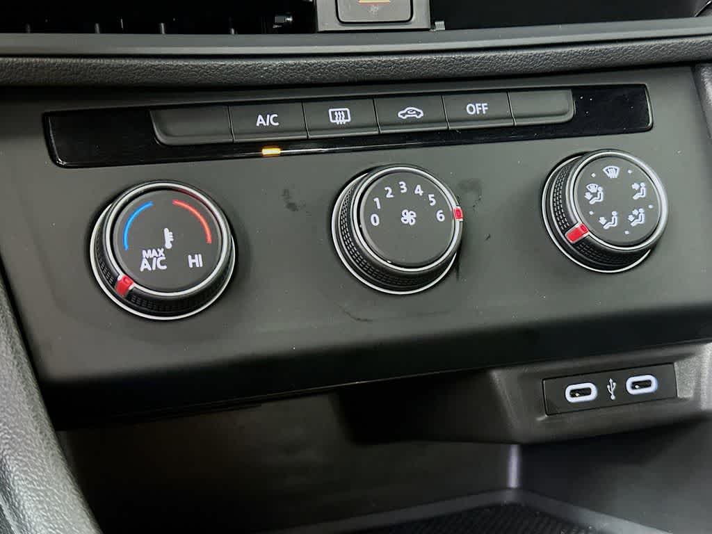 Volkswagen Jetta Sport 2022