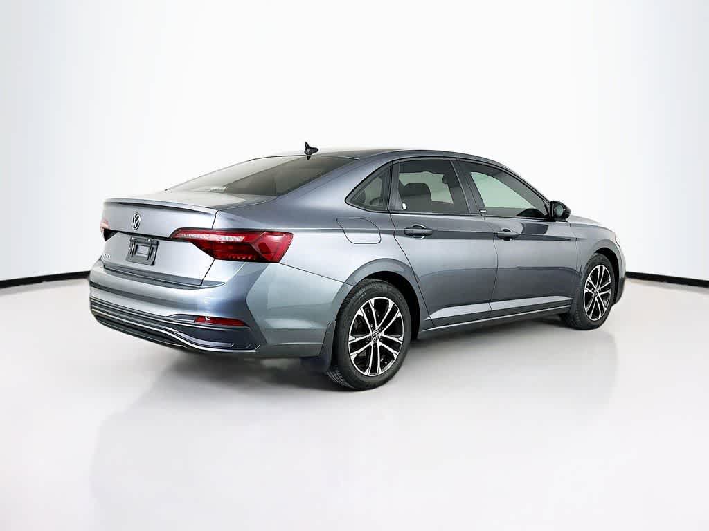 Volkswagen Jetta Sport 2024