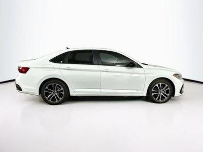 Volkswagen Jetta Sport 2025