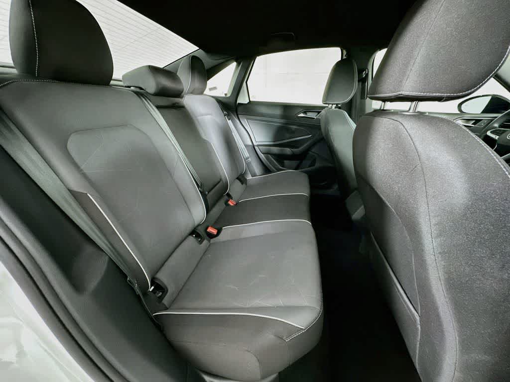 Volkswagen Jetta Sport 2025