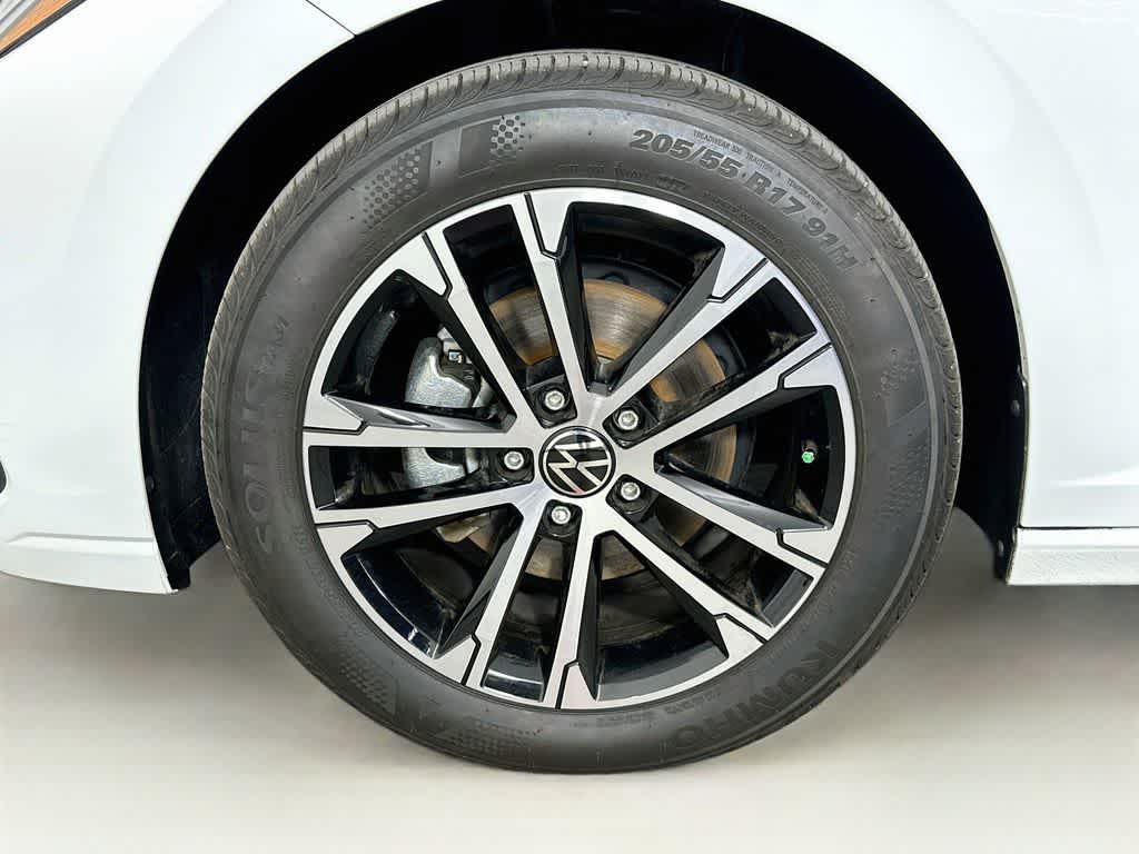 Volkswagen Jetta Sport 2025