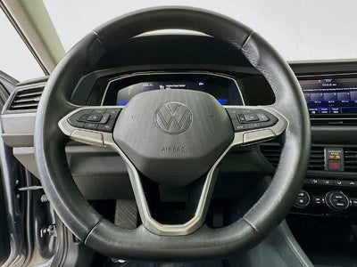 Volkswagen Jetta SE 2024