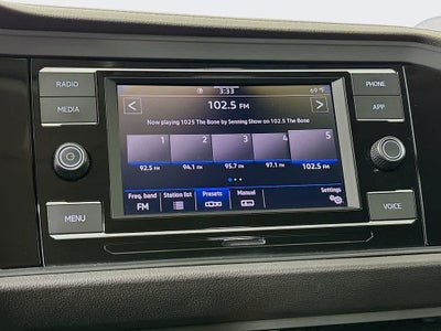 Volkswagen Jetta SE 2024