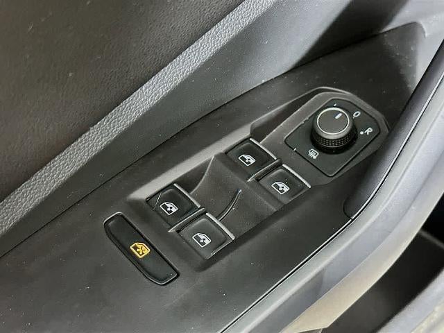 Volkswagen Jetta SE 2024