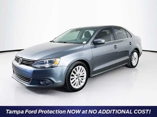 Volkswagen Jetta TDI de 2014 con paquete Premium y navegador