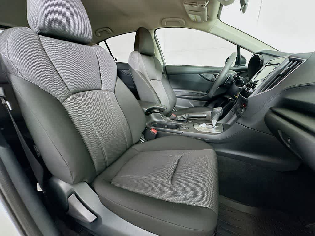 Subaru Impreza Premium 2023