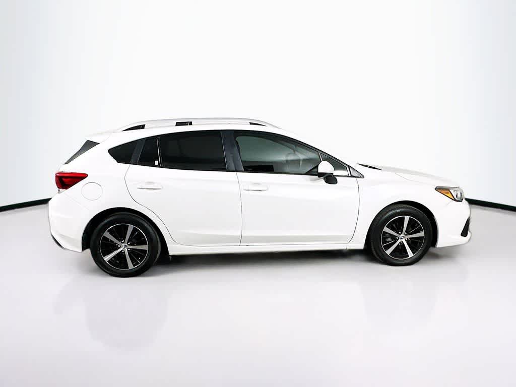 Subaru Impreza Premium 2023