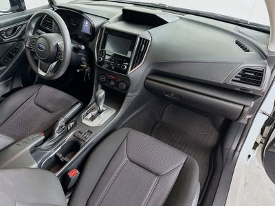 Subaru Impreza Premium 2023