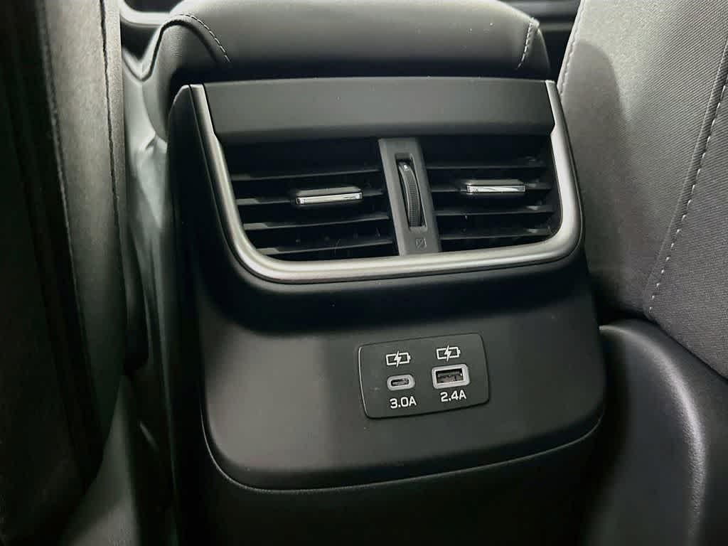 Subaru Outback Premium 2025