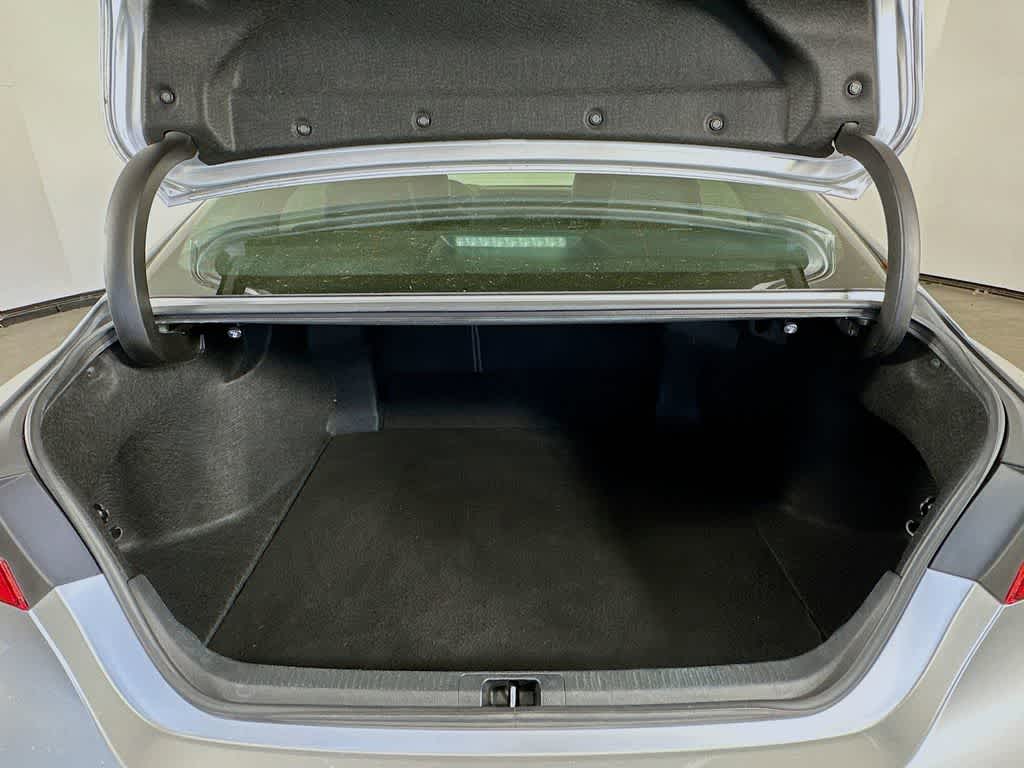 Toyota Camry SE 2018