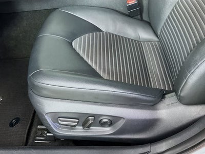 Toyota Camry SE 2018