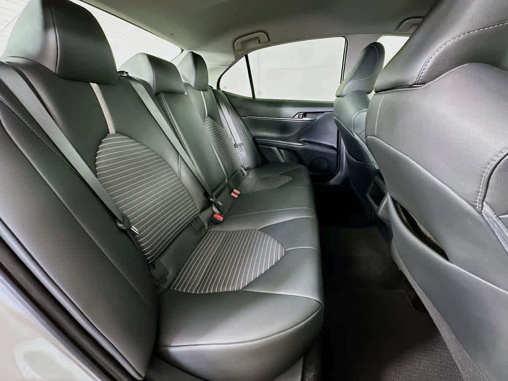 Toyota Camry SE 2018