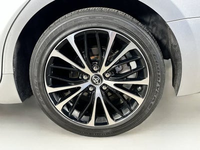 Toyota Camry SE 2018