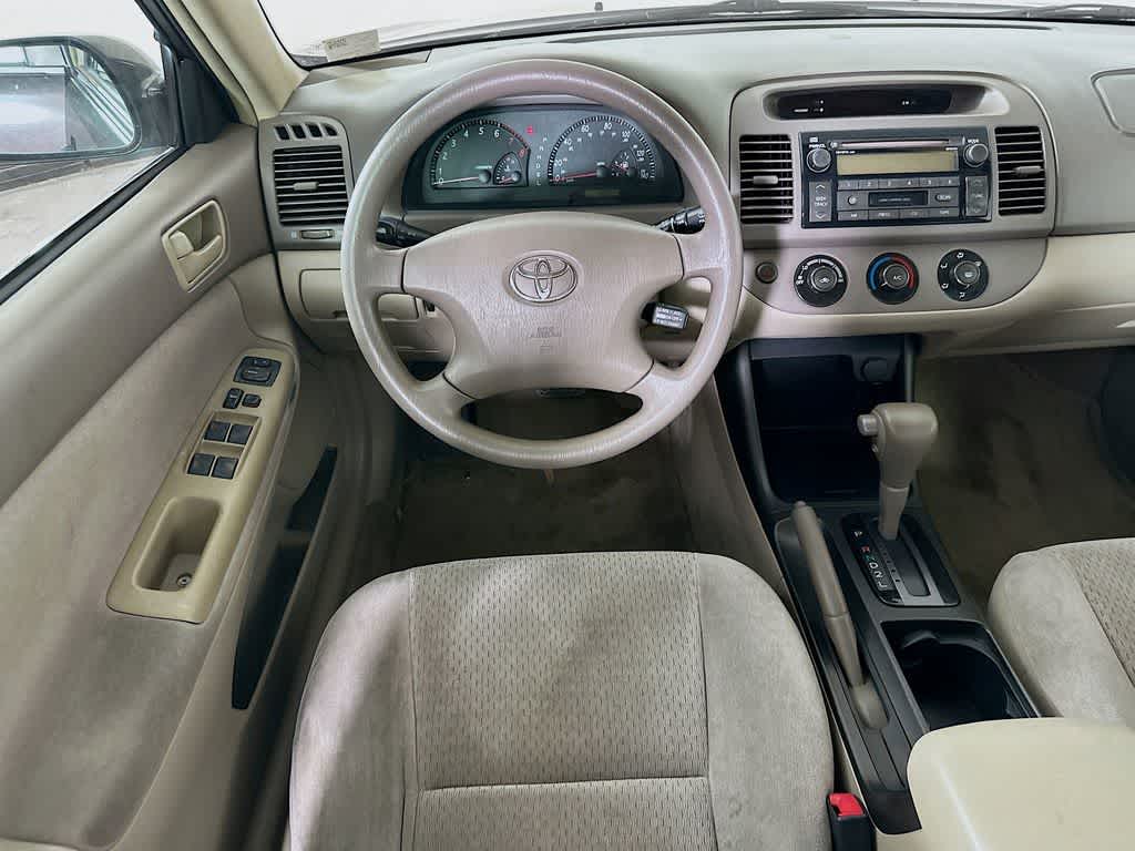 Toyota Camry LE 2003