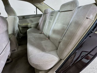Toyota Camry LE 2003