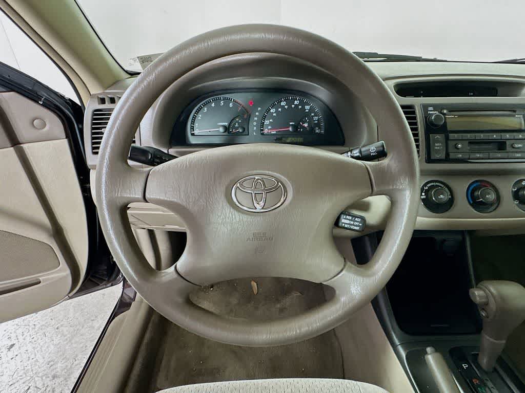 Toyota Camry LE 2003