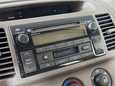 Toyota Camry LE 2003