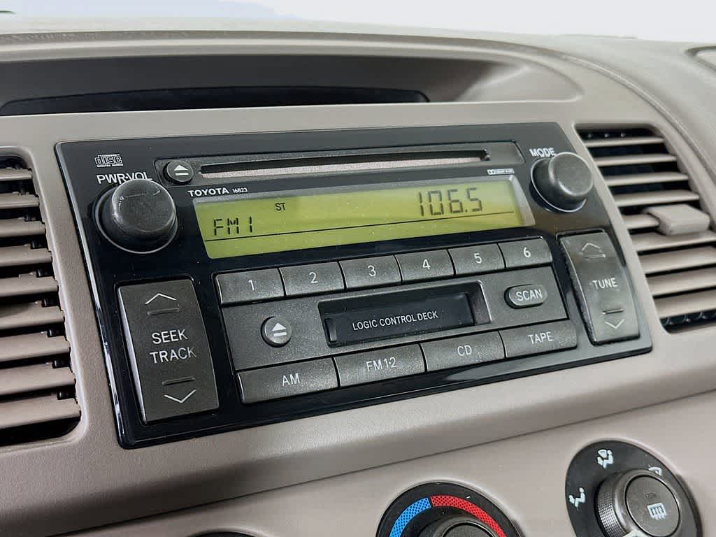 Toyota Camry LE 2003