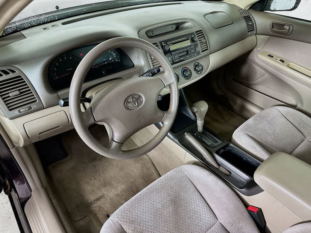 Toyota Camry LE 2003
