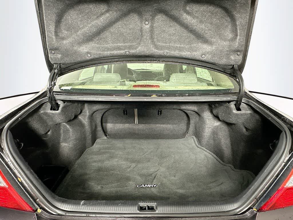 Toyota Camry LE 2003