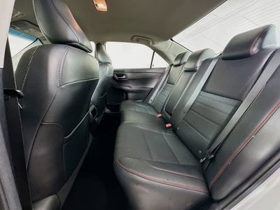 Toyota Camry SE 2017