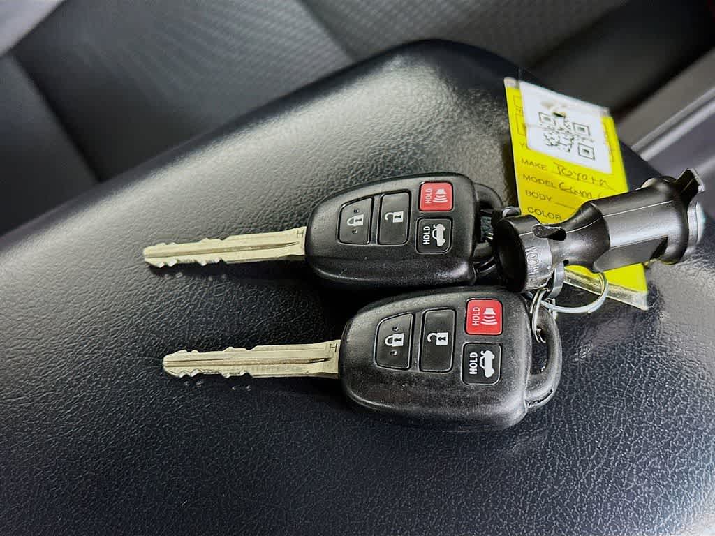 Toyota Camry SE 2017