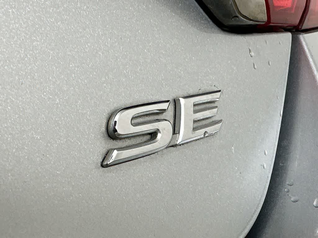 Toyota Camry SE 2017