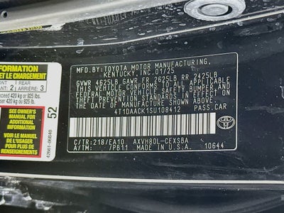 Toyota Camry SE 2025