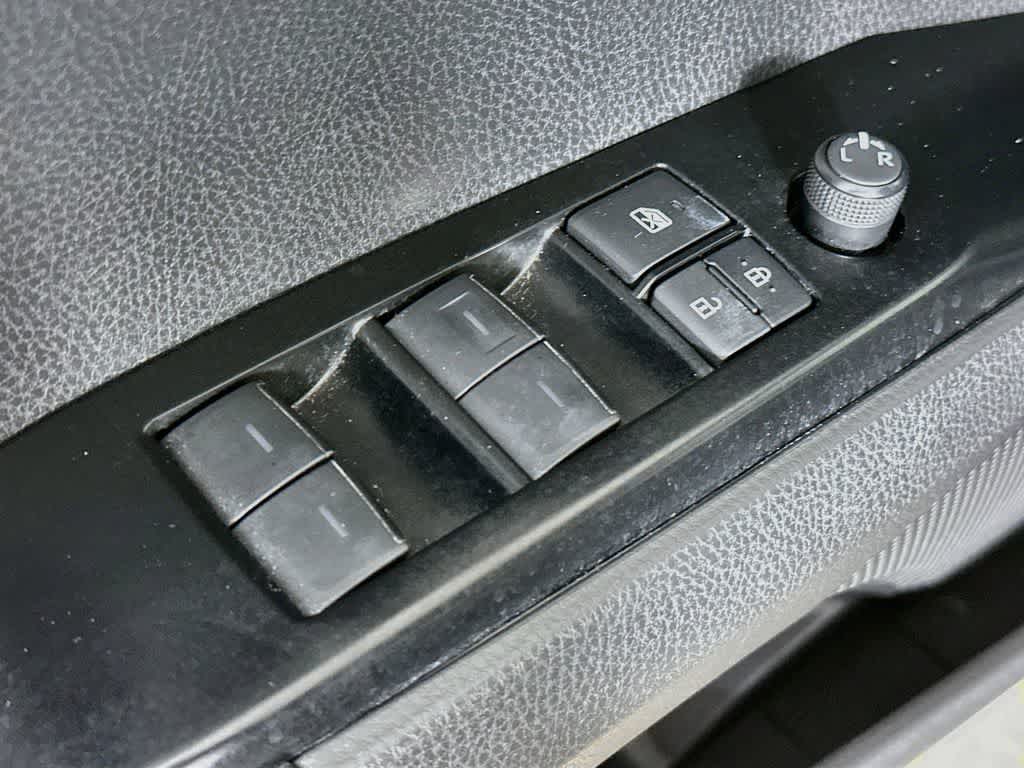 Toyota Camry SE 2025