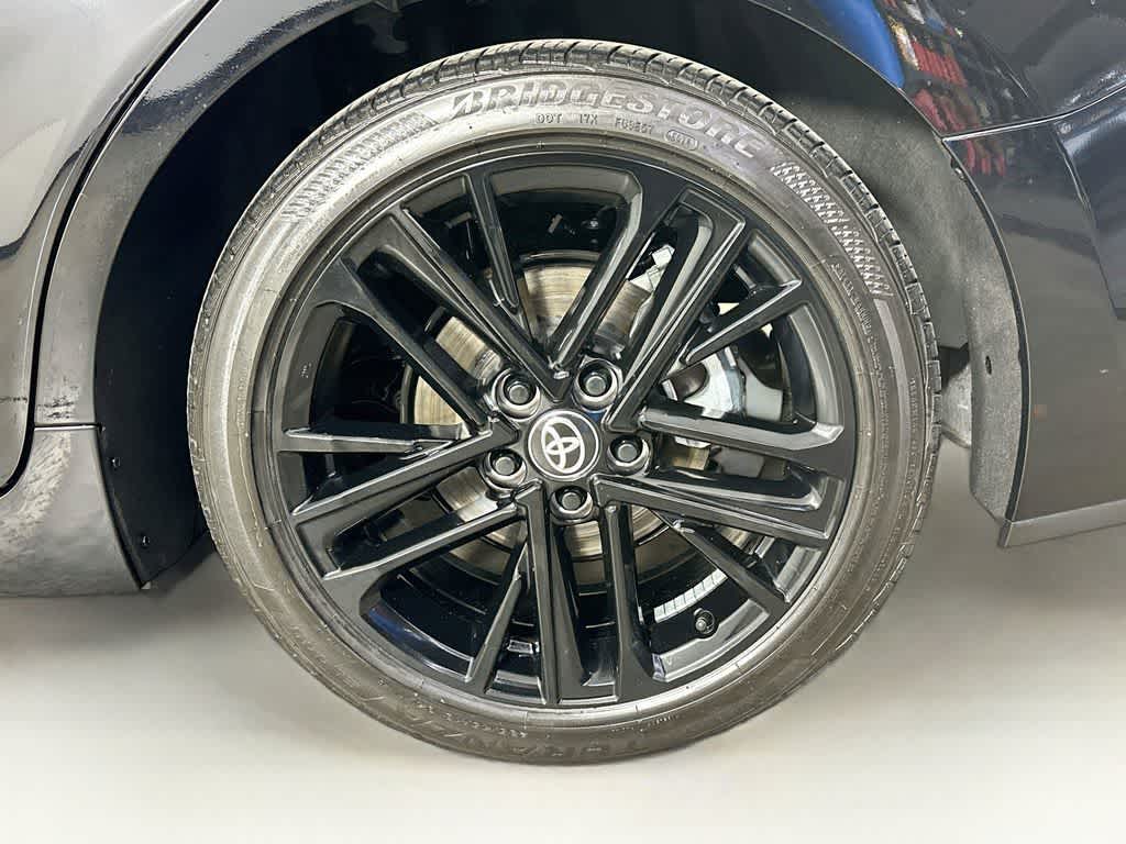 Toyota Camry SE 2025