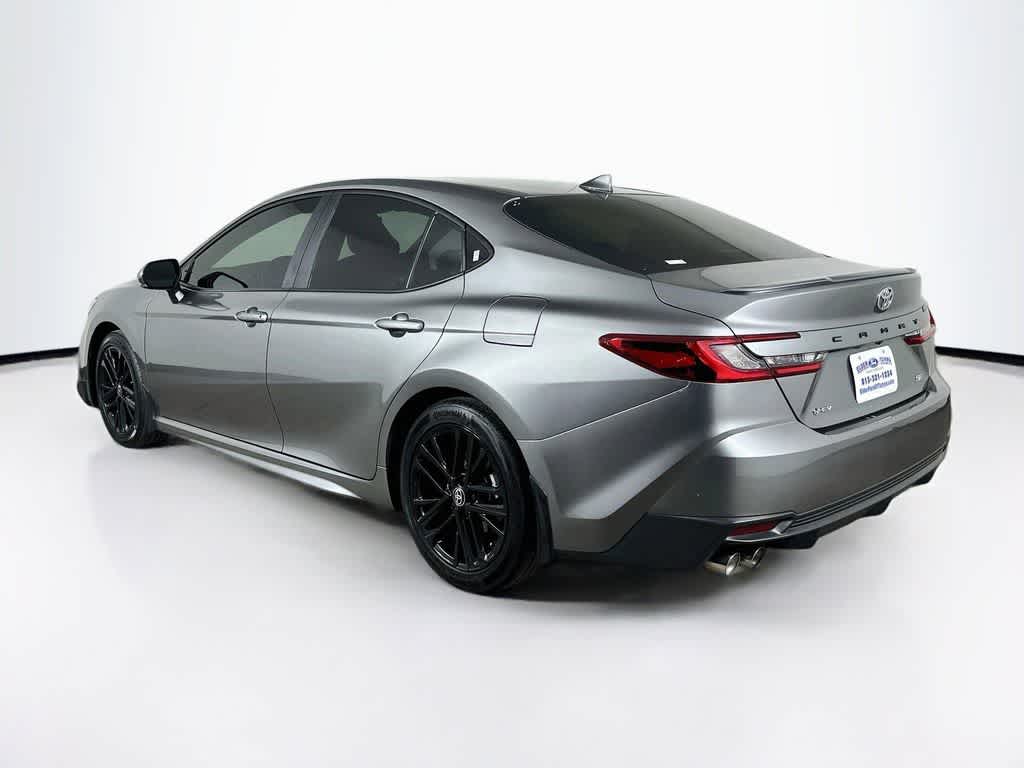 Toyota Camry SE 2025