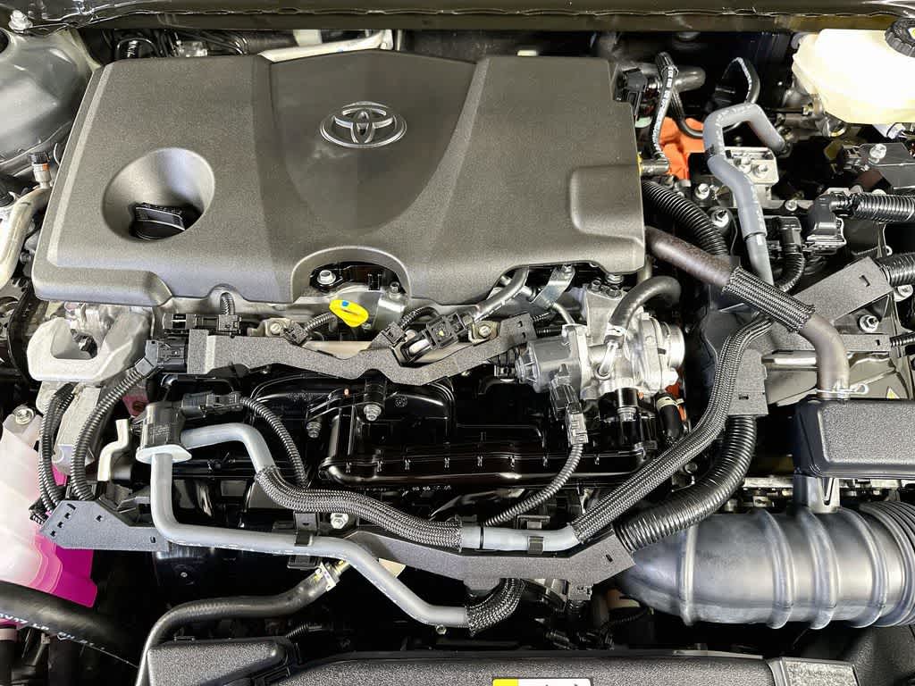 Toyota Camry SE 2025