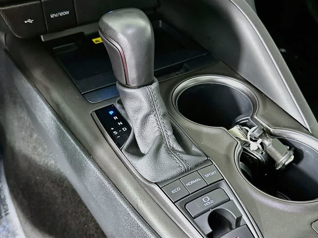 Toyota Camry XSE V6 2023