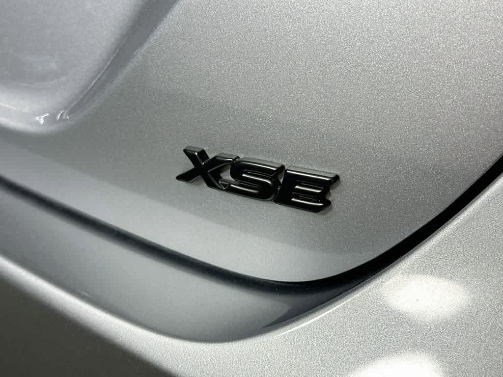 Toyota Camry XSE V6 2023
