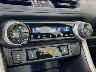 Toyota RAV4 Hybrid XSE 2025