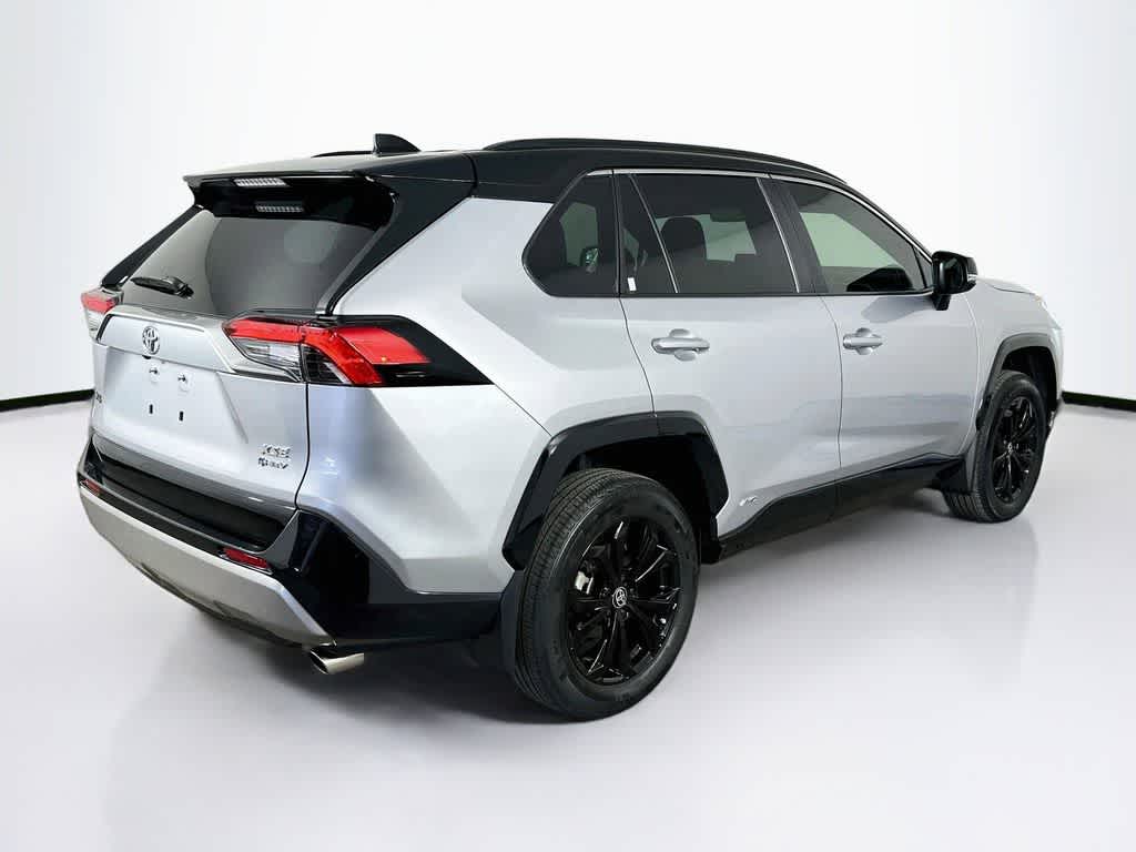Toyota RAV4 Hybrid XSE 2025