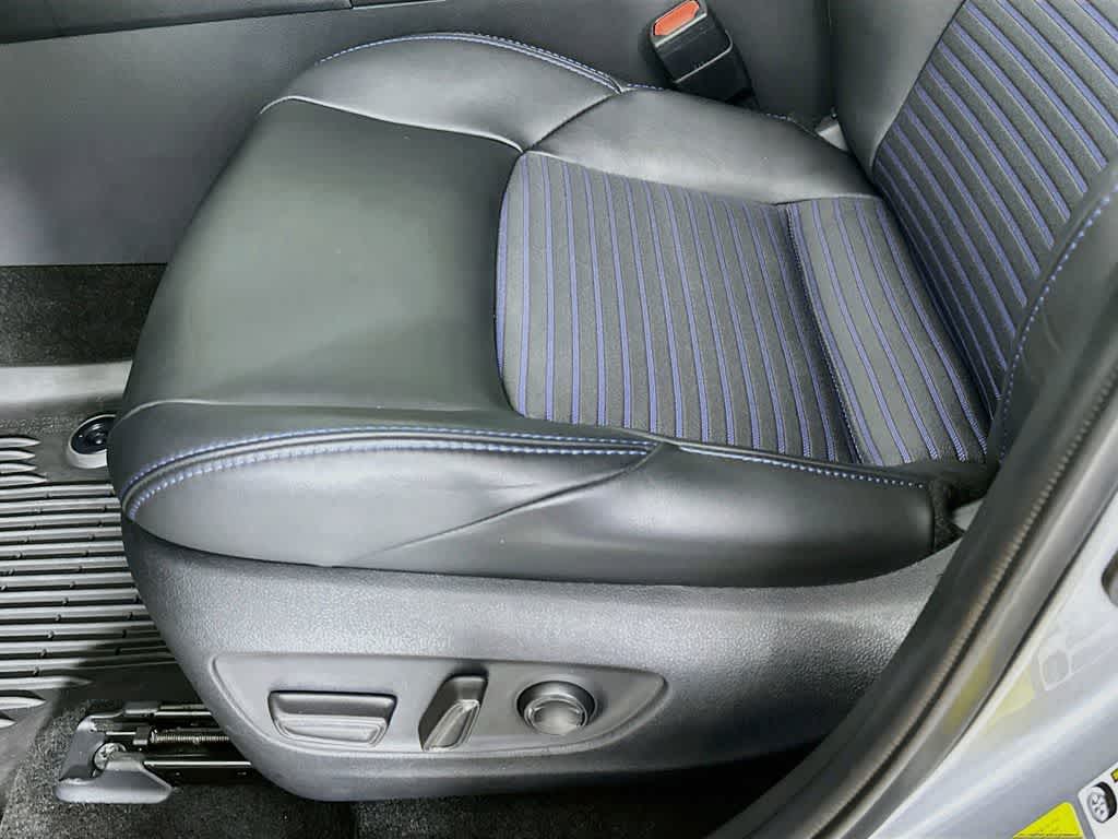 Toyota RAV4 Hybrid XSE 2025