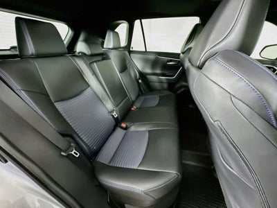 Toyota RAV4 Hybrid XSE 2025