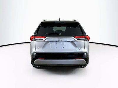 Toyota RAV4 Hybrid XSE 2025