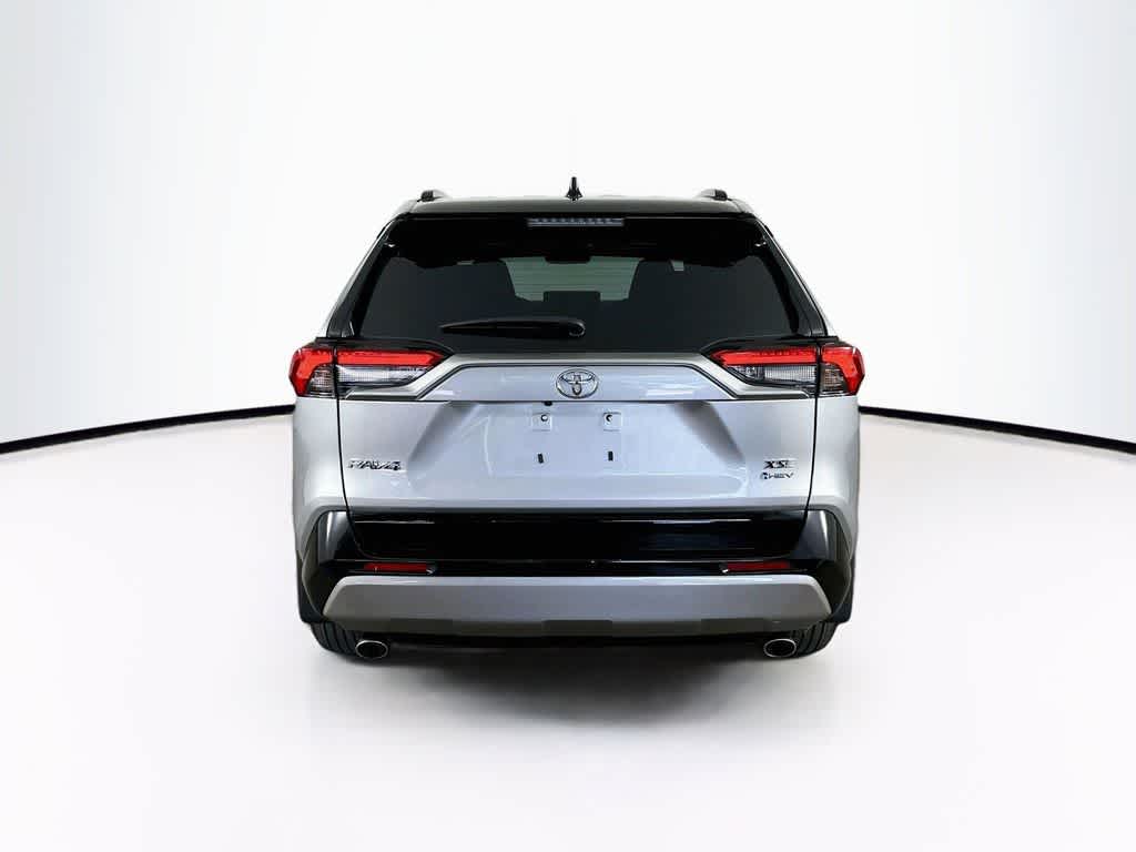 Toyota RAV4 Hybrid XSE 2025