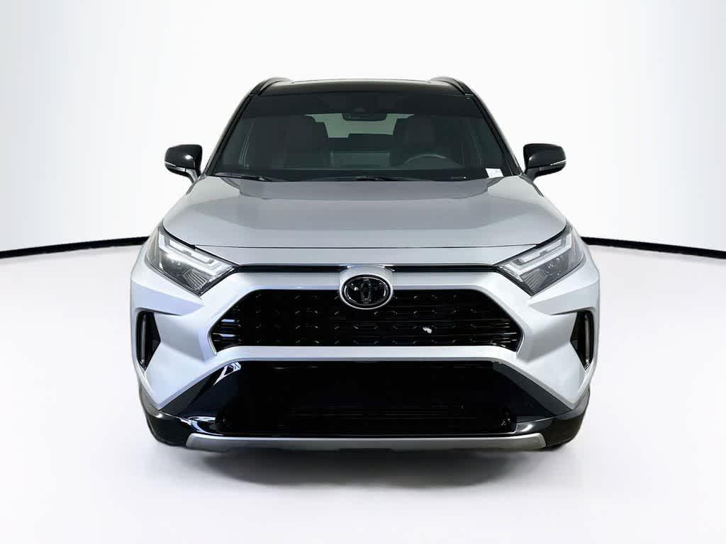 Toyota RAV4 Hybrid XSE 2025