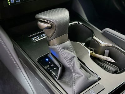 Comportamiento en carretera del Lexus ES 350 F SPORT 2024